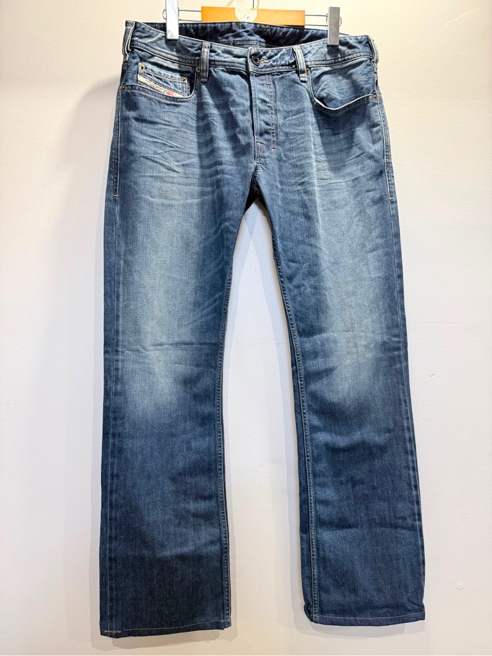 Diesel Zatiny 008XR Regular Bootcut Jeans Men’s W32 L34 Made in Italy - Picture 2 of 10